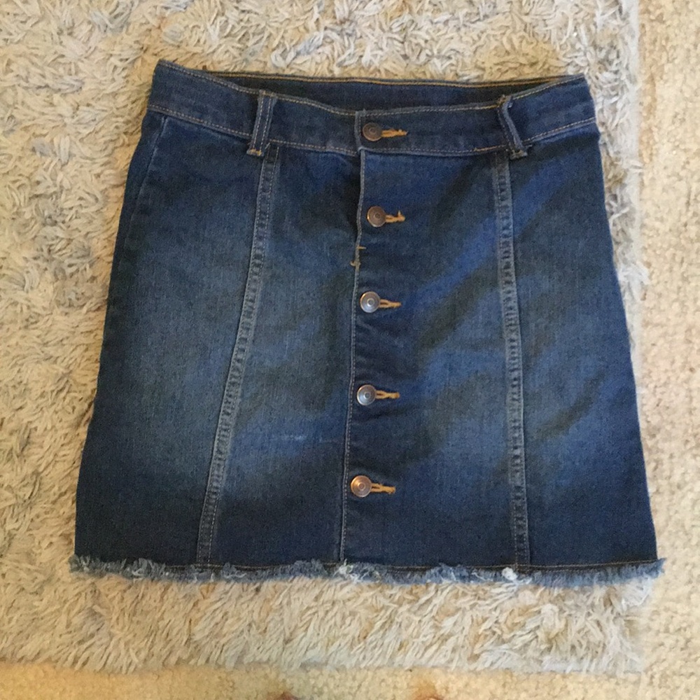 High waisted skirt